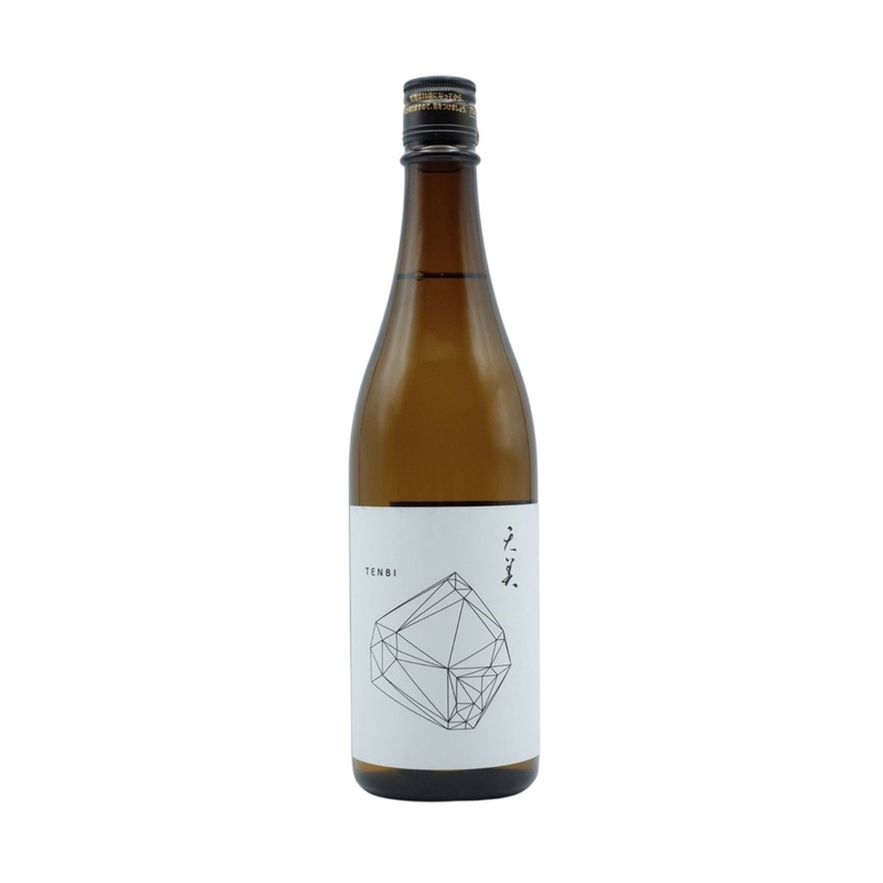 Tenbi Junmai Ginjo Sake - 720 ml